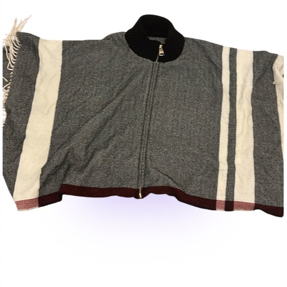 Suzy sheir Plaid wool blend Poncho with zipper - Picture 1 of 14